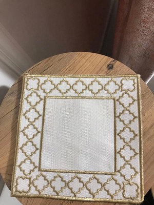 Nivemes Home Fas Nakışlı Gold Kare (6 Adet) Keten Kokteyl Peçetesi Kahve Yanı Sunumluk