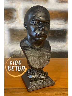 Craft 3d Atölye Mbappe (13 Cm Boyunda)  Beton Biblo Figür- Paketi İle Beraber