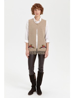 Desen Triko Kadın Sıfır Yaka Eteği Işlemeli Yün Yelek K.bej