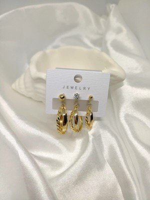 Rosa Juliet Jewelry Kadın Gold Renk Kararma Yapmayan 6'lı Iç Içe Geçmiş Halka ve Top Küpe Set