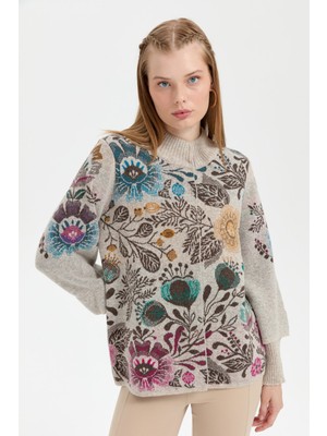Desen Triko Kadın Dik Yaka Önü Renkli Çiçekli Kısa Yün Ceket V.bej