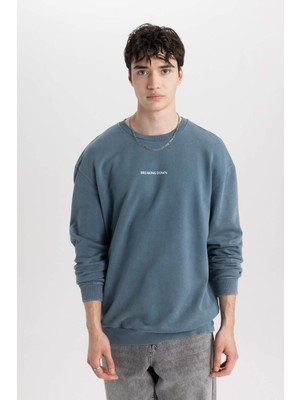 DeFacto Comfort Regular Fit Rahat Kalıp Bisiklet Yaka Sırt Baskılı Yıkamalı Soluk Efektli Sweatshirt C1664AX24SP