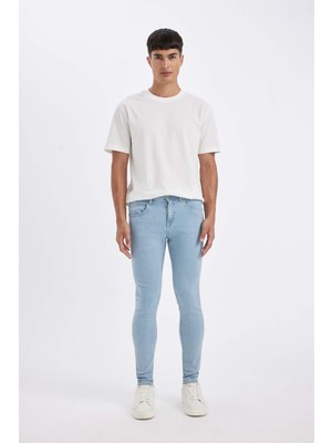 DeFacto Super Skinny Fit En Dar Kalıp Normal Bel Ekstra Dar Paça Jean Pantolon A6942AX24SP