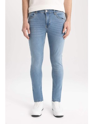 DeFacto Pedro Slim Fit Dar Kalıp Normal Bel Dar Paça Jean Pantolon A2977AX23SM