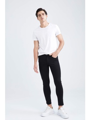 DeFacto Carlo Skinny Fit Ekstra Dar Kalıp Normal Bel Ekstra Dar Paça Jean Pantolon Y7497AZ22AU