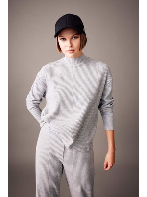 DeFacto Relax Fit Bisiklet Yaka Fitilli Kaşkorse Uzun Kollu Tişört B3762AX23AU