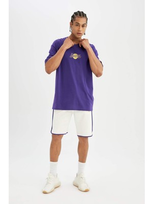 DeFacto DeFactoFit NBA Los Angeles Lakers Boxy Fit Bisiklet Yaka Kısa Kollu Tişört B9910AX24SM