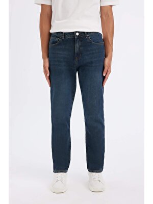 DeFacto Straight Fit Normal Kalıp Normal Bel Boru Paça Jean Pantolon B5786AX24SP