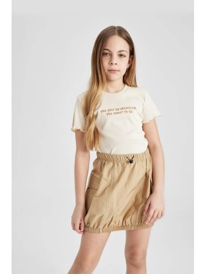 DeFacto Kız Çocuk Slim Fit Dar Kesim Bisiklet Yaka Baskılı Fitilli Kaşkorse Kısa Kollu Tişört B6689A824SM