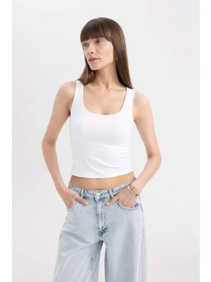 DeFacto Slim Fit Dar Kesim Basic Düz Kare Yaka Atlet C2622AX24SP