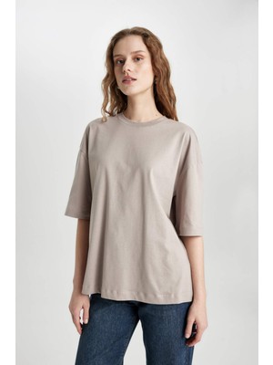 DeFacto Oversize Geniş Kalıp Bisiklet Yaka Penye Basic Düz Kısa Kollu Tişört C0099AX24SM