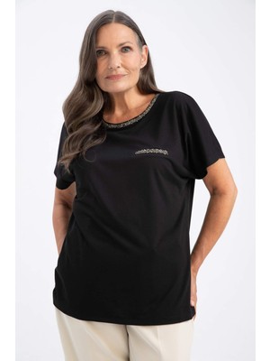 DeFacto Regular Fit Sim Detaylı Kısa Kollu Tişört K7701AZ23SP