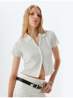 Koton Crop Tişört Puantiyeli Gömlek Yaka Düğmeli Kısa Kollu