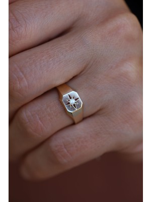 Yenigün Kuyumculuk 14 Ayar Altın Taşlı Şovalye Yüzük