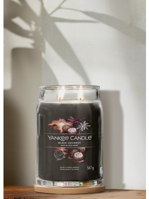 Yankee Candle Black Coconut Signature Büyük Mum