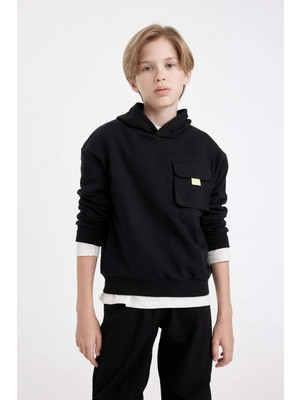 DeFacto Erkek Çocuk Siyah Oversize Geniş Kalıp Kapüşonlu Cepli Okul Sweatshirt D0982A824AU