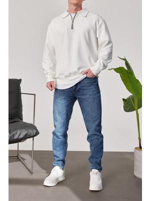 Nomarc Yakası Fermuarlı Basic Beyaz Sweatshirt