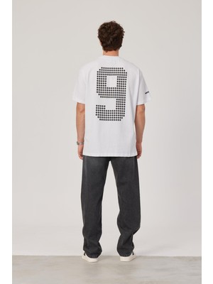 Nomarc 9 Rakam Baskılı Beyaz Tshirt