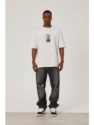 Nomarc Renkli Soyut Kafa Baskılı Beyaz Tshirt