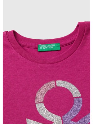 United Colors Of Benetton Kız Çocuk Fuşya Önü Parıltılı Logo Baskılı Regular Fit Uzun Kollu T-Shirt