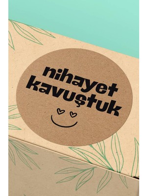 Xox Shops Kraft Görünümlü Nihayet Kavuştuk Yazılı   Etiketi Sticker - 90 Adet - ST2265