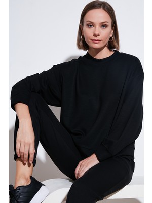 Lela Streş Bisiklet Yaka Oversize Fit Oysho Kumaş Sweat Kadın Sweat 5865879