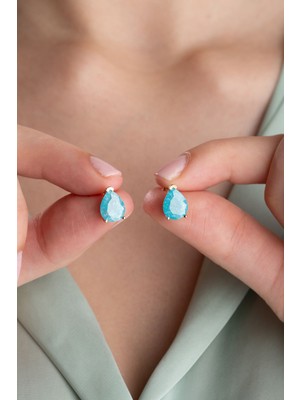 Nereze 925 Ayar Gümüş Mavi Taşlı Damla Model Küpe