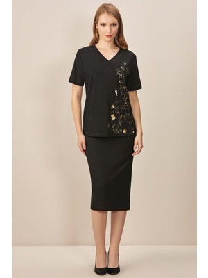 Guitar V Yaka Siyah Penye Bluz