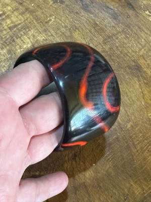 Gönülden Tasarım Kırmızı Siyah Desenli Kemik Kadın Bilezik Çap 7 cm