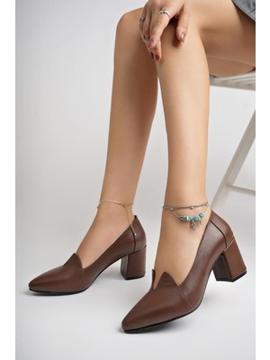Tarçın Ayakkabı Hakiki Deri Kahverengi Kadın Topuklu Deri Ayakkabı TRC71-0955