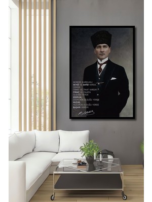 Teona Ahşap Dekoratif Atatürk Takım Elbiseli Portre Ahşap Tablo Çerçeve Görünümlü Dikey Duvar Dekorasyon Tablosu