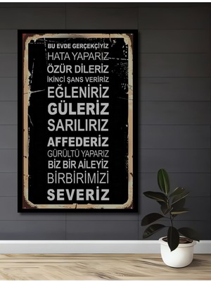 Dekoratif Biz Bir Aileyiz Ahşap Retro Poster Tablo Çerçeve Görünümlü Dikey Duvar Dekorasyon Tablosu