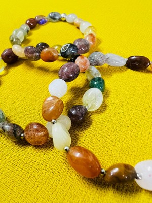 Doğal Taş Dünyası Sertifikalı Karışık Doğal Taş Şekilsiz Tımbıl Bileklik Aaa Kalite Sürpriz Hediyeli