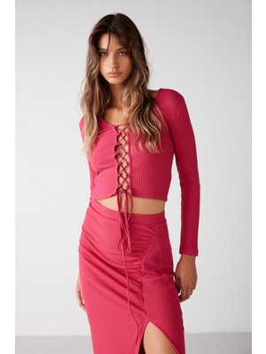 Ethiquet Agneska Kadın Triko Görünümlü Esnek Kumaşlı Çapraz Bağlamalı V Yaka Uzun Kol Crop Fuşya Bluz