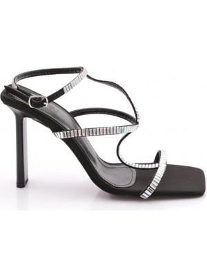 DGN C5200 Kadin Ipli Topuklu Abiye Ayakkabi