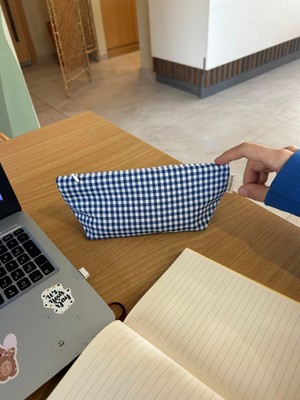 Sumicorn Design Saks Mavi Pötikareli Yıkanabilir Fermuarlı Tek Gözlü Bez Kalemlik Kalem Kutusu Cüzdan Makyaj Çantası