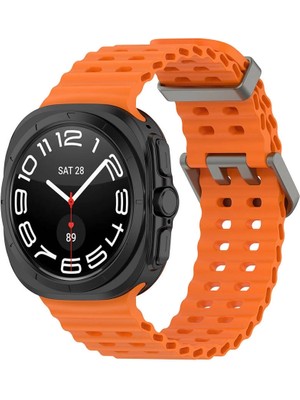 Lopard Samsung Galaxy Watch Ultra 47MM KRD-118 Tırtıklı Delikli Fenomen Silikon Kordon