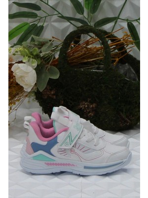 M.P. 242 3324 Beyaz Rahat Hafif Orijinal Ürün Kız Çocuk Ayakkabı