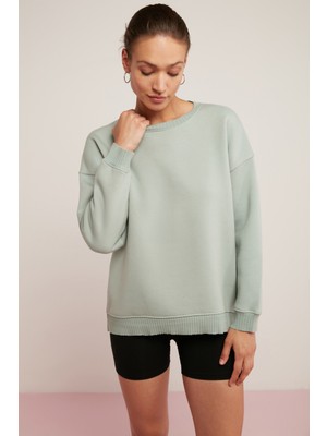 Ethiquet Brenda Kadın İçi Polarlı Yumuşacık Yuvarlak Yaka Kaşkorse Detaylı Oversize Mint Yeşil Sweatshirt