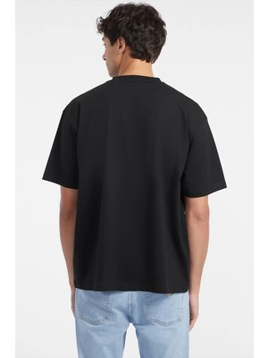 Guess Erkek    Siyah Ikonik T-Shirt