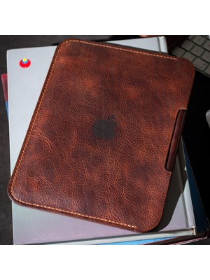Hi Leather Kişiye İsme Özel Apple IPad Pro 11 Inch Kalem Bölmeli Hakiki Deri Tablet Kılıfı (M1, M2, M3 ve M4 Çipli Modeller)