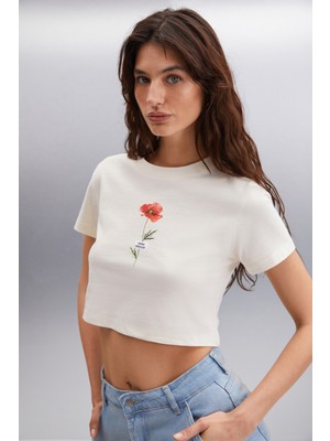 Irma 100% Pamuk Kadın Crop Vanilya T-Shirt