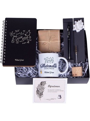 Matematik Öğretmenine Isme Özel Ahşap Defter Kupa Kalem Çikolata Hediye Seti