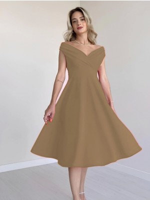 Defy Moda Kadın Kısa Kollu Kruvaze Yaka Eteği Volanlı Krep Elbise