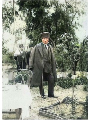 Atatürk Bahcede Gezerken  PixArt Sanat Elmas Mozaik Diamond Türkiye 40*50