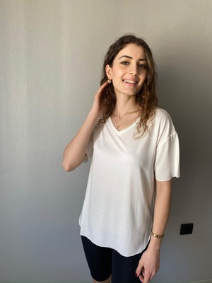 Nice Boutique V Yaka Modal Kumaş Kadın Basic Tshirt