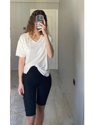 Nice Boutique V Yaka Modal Kumaş Kadın Basic Tshirt