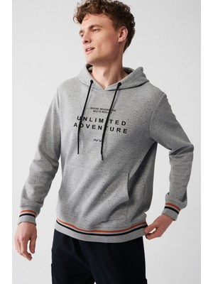 AVVA Erkek Gri Kapüşonlu Yaka Pamuklu Baskılı Regular Fit Sweatshirt A31y1217