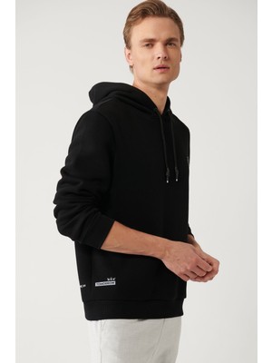 AVVA Erkek Siyah Sweatshirt Kapüşonlu Yaka 3 Iplik Şardonlu Göğsü Baskı Detaylı Regular Fit A32y1227