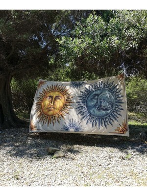 Mediterian Dev Güneş ve Ay Temalı Duvar Örtüsü 270x150 cm, Renkli, Dikdörtgen Tasarım